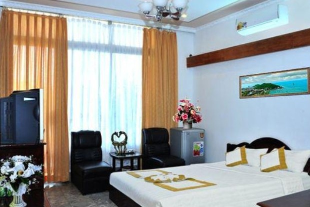 Khách sạn quận Củ Chi view đẹp - Khách sạn Phượng Đỏ