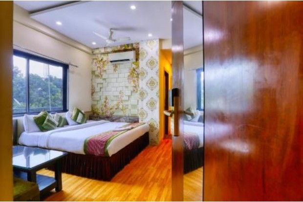 Khách sạn quận Tân Phú view đẹp - Shoka Hotel