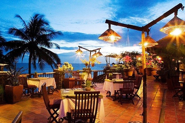 Allezboo Beach Resort & Spa - Catch Restaurant