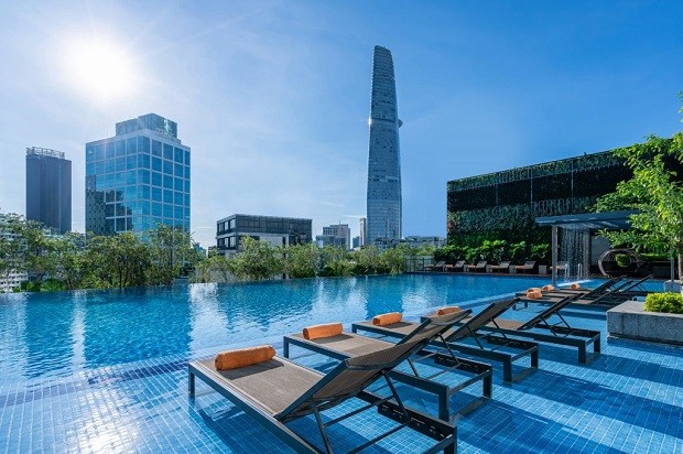 khách sạn quận 1 có hồ bơi - hồ bơi Fusion Original Saigon Centre