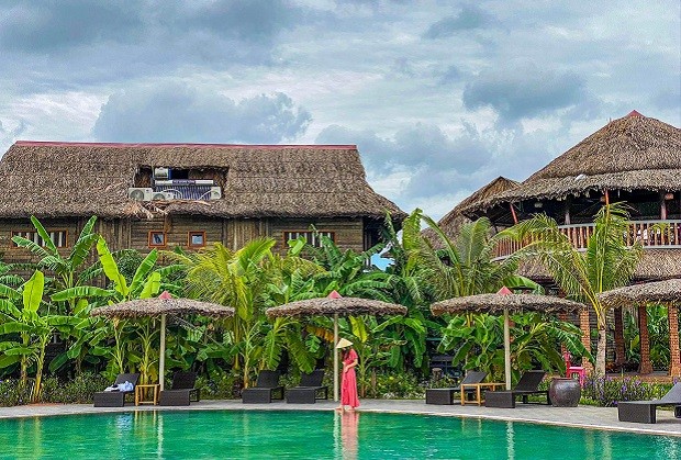 Resort Can Tho Ecolodge - Hồ bơi xanh mát ngoài trời
