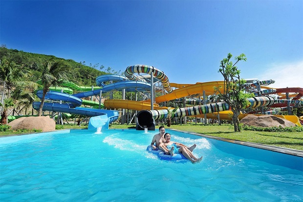 Vinpearl Resort & Spa Nha Trang Bay - Bể bơi 