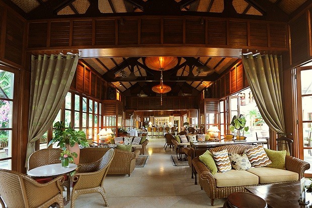 Furama Resort Đà Nẵng - Nhà hàng Hải Vân Lounge