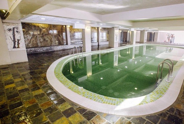 khách sạn Charm Sapa - Hồ bơi trong nhà