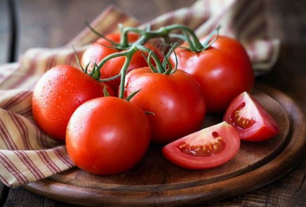 cách làm mờ hình xăm nhanh nhất - cà chua