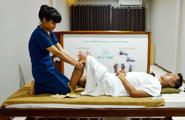 massage chân tại Phúc Hưng