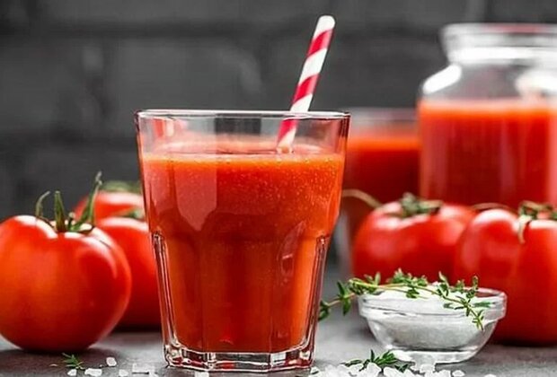 cách uống nước ép cà chua trị mụn -  nước ép chất lượng