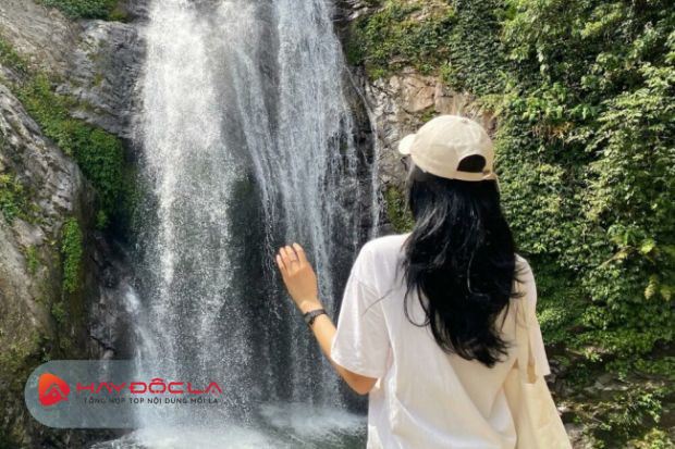 Cửu thác Tú Sơn - địa điểm du lịch Hòa Bình