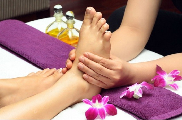 Massage Ngọc Anh chuyên massage chân