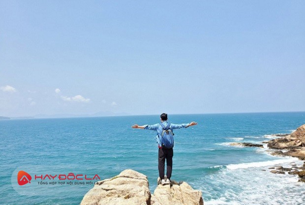 Chụp biển và các địa điểm check in đẹp khi ghé Phú Yên