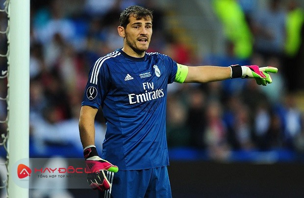 Iker Casillas người gác đền đáng kính