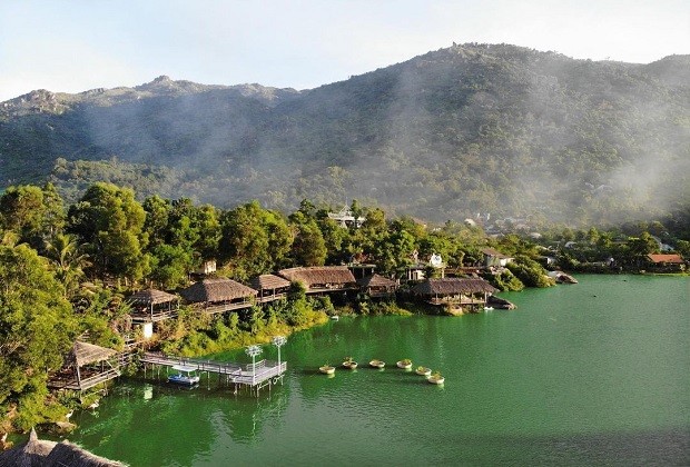Galina Lake View phong cảnh hữu tình đầy chất thơ