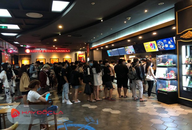 Lotte Cinema - Đường Nguyễn Hữu Thọ là rạp chiếu phim nổi tiếng được nhiều người yêu thích