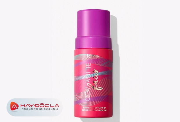 Self-Tanner - Limited-Edition Glow with The Faux Foaming Self-Tanner with Mitt