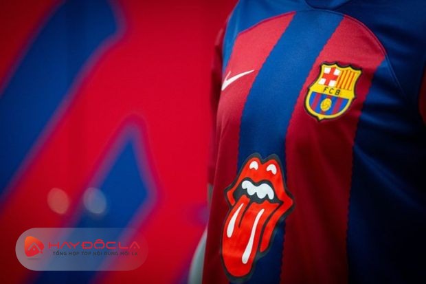 câu lạc bộ bóng đá barcelona - bản sắc xã hội