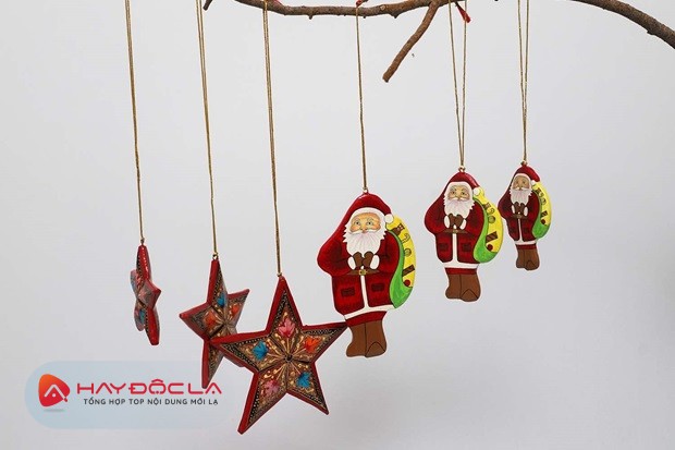 cách trang trí cây thông Noel với phụ kiện handmade tự làm