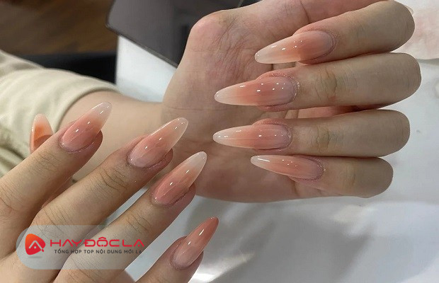 Tiệm nails làm đẹp phong cách Hàn Quốc TPHCM - Jolie Pang Nail Salon