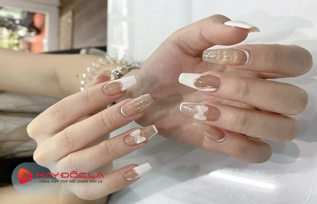 Tiệm nails làm đẹp phong cách Hàn Quốc TPHCM - HỒNG NAILS